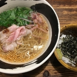 ３種の追節出汁そば（追い飯付）