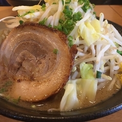 てんこ盛りラーメン