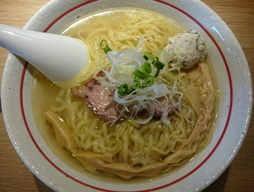 「白だしらーめん（平打ち縮れ麺）」@中華蕎麦 あお木の写真