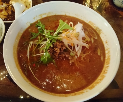 「担々麺Aセット 1728円」@中国料亭 翠鳳 上野本店の写真