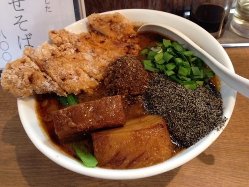 「W盛黒胡麻担々麺」@担々麺とまぜそば だんだんの写真