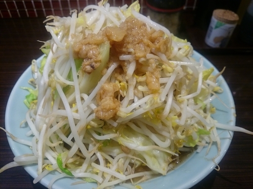 「ミニラーメン ￥750」@立川マシマシ 8号店の写真