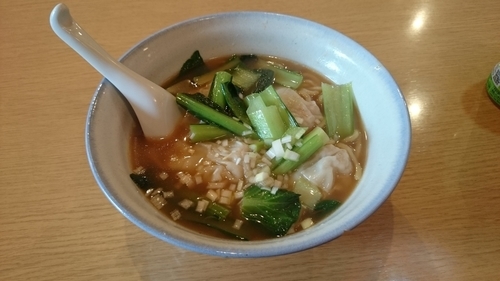 「海老入りワンタン麺800円」@杜記 海鮮火鍋菜館の写真