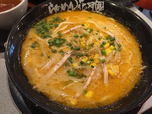 「黄金の味噌ラーメン」@らあめん花月嵐 中延店の写真