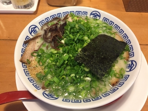 「ネギチャーシューまるきんラーメン」@博多まるきんラーメン 中延店の写真