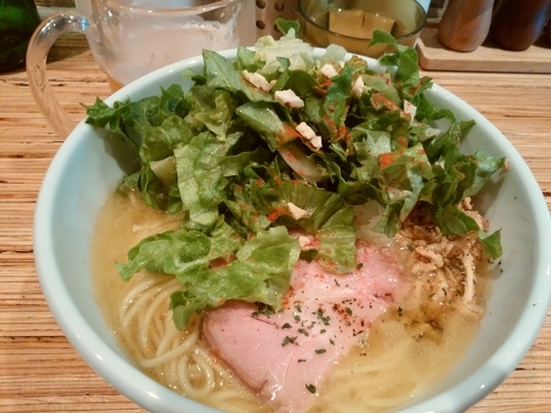 「鶏ソバ」@NOODLE STOCK 鶴おかの写真