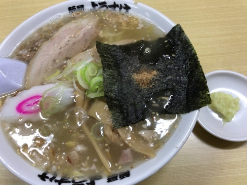 「創作の塩ラーメン680円+ニンニク50円(税別）」@麺屋 ようすけの写真