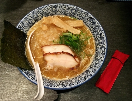 「濃厚煮干中華そば」@極上濃厚煮干らーめん・つけ麺 麺屋 星乃音の写真