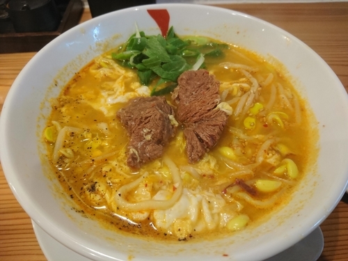 牛カルビラーメン 太麺 850円 麺屋のっぽのレビュー ラーメンデータベース 牛カルビラーメン 太麺 850円 麺屋のっぽのレビュー ラーメンデータベース