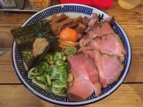 「チャーシューまぜそば（大盛り）」@井田商店の写真