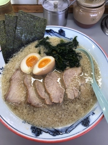 「チャーシューメン 830円 脂多め サービス煮卵」@ラーメンショップ 122号騎西店の写真