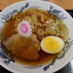 ラーメン(並盛)420円