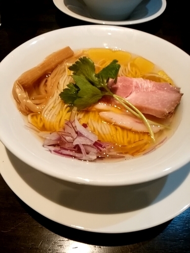 「煮干らぁめん（塩）」@KaneKitchen Noodlesの写真