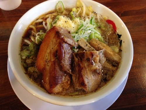 「男気BLACK（並盛）」@まるはち 春日井店の写真