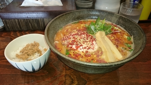 「辛味噌ら～めん」@らーめん ほっぺ家の写真