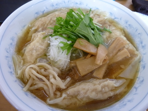 「俺のワンタン麺」@MENYA 食い味の道有楽の写真