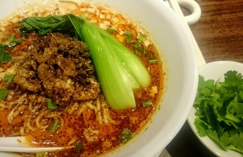 「汁あり担担麺（限定）＋パクチー＋半ライス」@汁なし担担麺 ピリリの写真