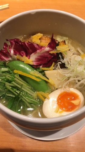 「柚子塩そば」@小梅 浦和総本店の写真