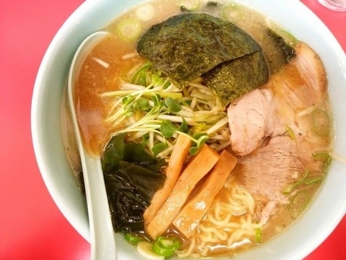 「ラーメン＋ネギあえ」@ラーメンショップ 卒島店の写真