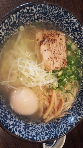 「あっさり鶏そば＋味玉」@鶏そば 一瑳の写真