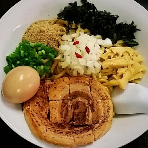 「【限定】天草大王と伊吹イリコの油そば　８００円」@へべれ家の写真