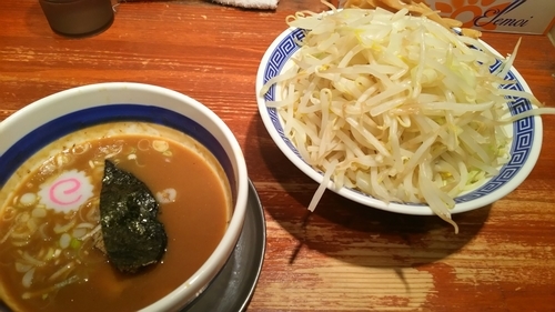 「つけ麺(並)+野菜増+メンマ」@前勝軒の写真