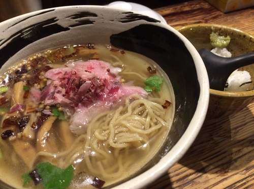 「３種の追節出汁そば（追い飯付）800円」@麺場 浜虎 横浜店の写真