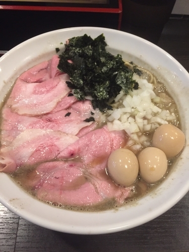 「煮干しそば うずら 肉増し」@灰汁中華 丿貫 福富町本店の写真