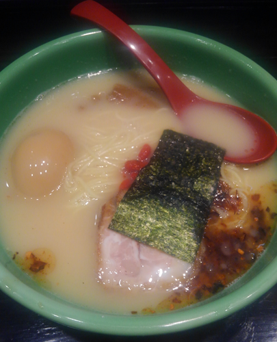 「煮玉子入りらーめん 細麺 麺固め」@麺匠 むさし坊 武蔵浦和本店の写真