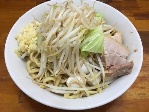 「小ラーメンうずらヤサイニンニク」@蓮爾 新町一丁目店の写真