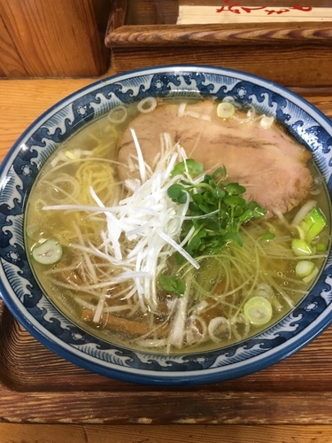 「塩ラーメン（700¥）」@軍鶏ラーメン美幸の写真