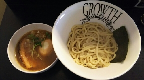 「つけ麺(あつもり)＋味玉」@麺処GROWTHの写真