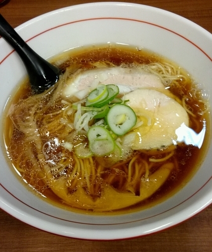 「青森鶏だし中華そば」@ラァメン ぼーんずの写真