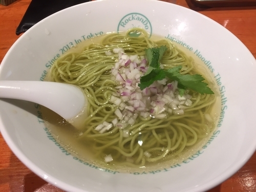 「素しおグリーン麺+限定混ぜ麺」@麺屋 六感堂 Rock'anDoの写真