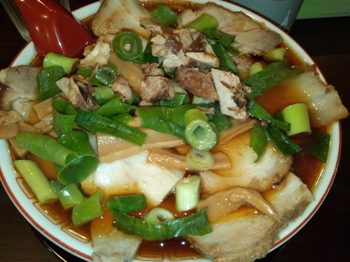 「チャーシュー麺中盛」@麺屋7.5Hz 超本店の写真