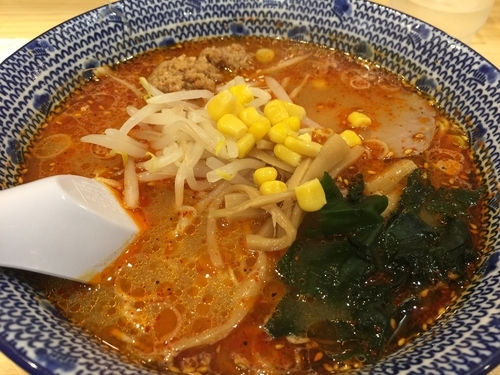 「酸辣麺 700円」@手打ちラーメン 本丸の写真