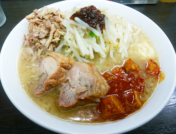 辛ミートメン(醤油)＋ほぐし豚(ニンニク・酸っぱめ1）