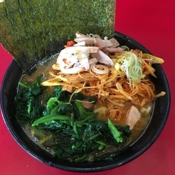 ラーメン 青菜 海苔 ネギチャーシュー