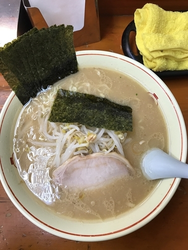 「中華そば にんにく硬麺、海苔増し  750円」@ホープ軒本舗 大塚店の写真
