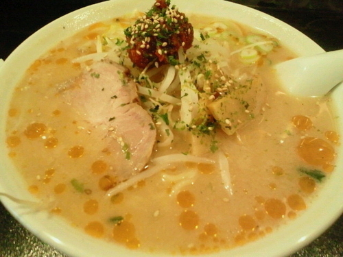 「辛ミソラーメン 750円」@中華 朴伝の写真