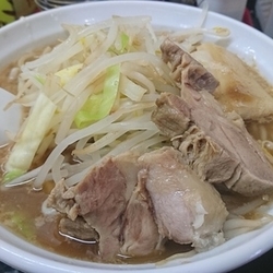 ラーメン(チャーシュー2枚) ¥ 650