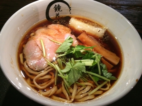「醤油ラーメン＋揚げ餅」@らーめん愉悦処 鏡花の写真