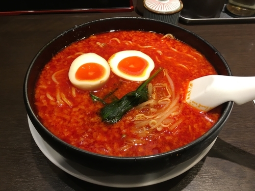 「旨辛麺 三辛」@来来亭 千葉花見川店の写真