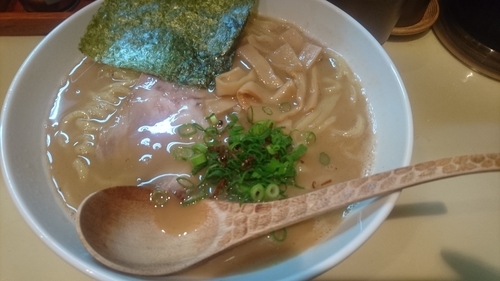 「濃厚ラーメン」@つけ麺処 三ツ葉亭の写真