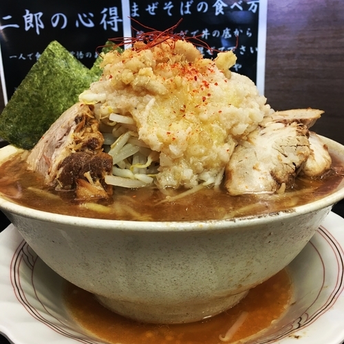 「とみぃず二郎+麺100g」@麺家 とみぃずの写真