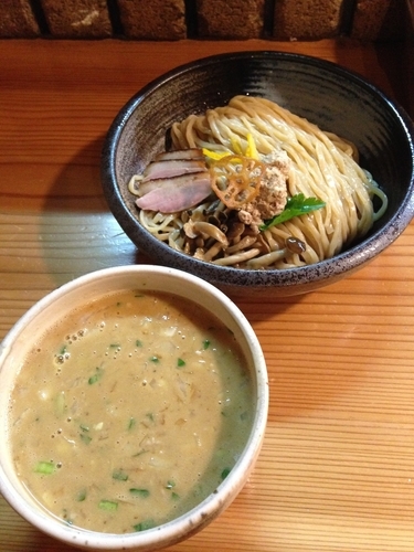 「【数量限定】鴨白湯つけそば」@はりけんラーメン 南店の写真