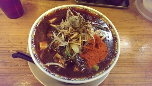 「辛っとろ麻婆麺、大盛、辛さ3」@辛っとろ麻婆麺 あかずきんの写真