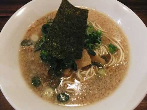 「もちぶたラーメン（650円）」@もちぶたラーメン 利田商店の写真