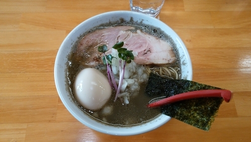 「煮干らーめん【はじめての天夢】味玉＋和え玉」@めんや天夢の写真