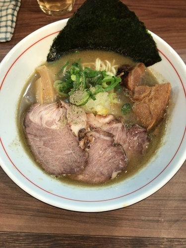 「肉そば（920円）」@無化調らあめん いりにぼ 新所沢店の写真